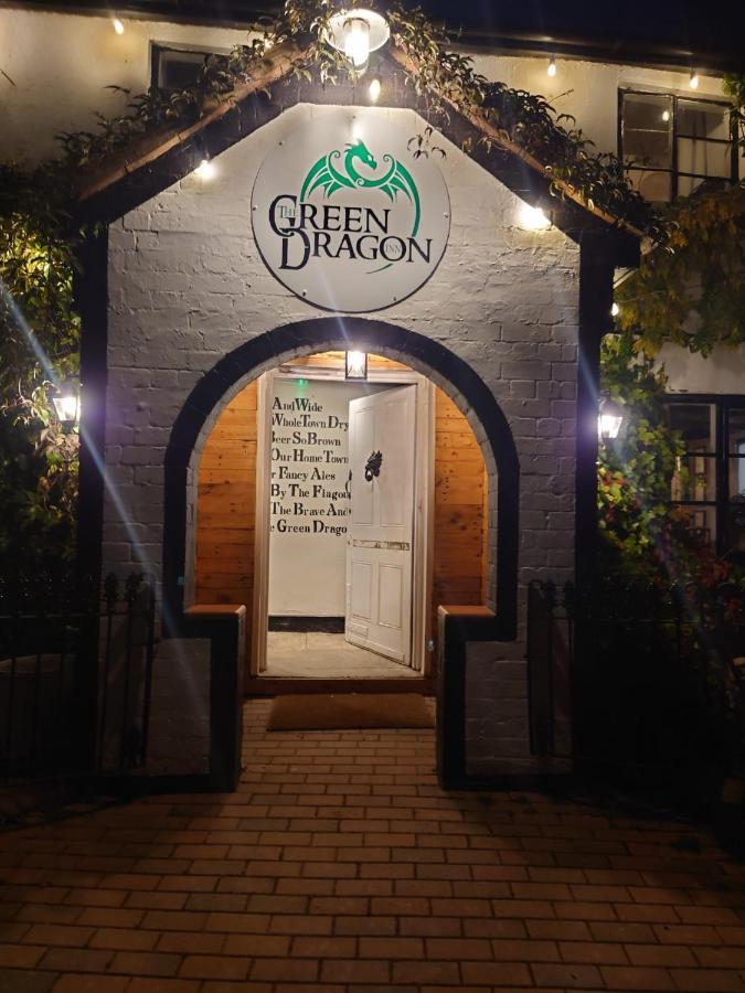 The Green Dragon Hotell Bishops Frome Exteriör bild